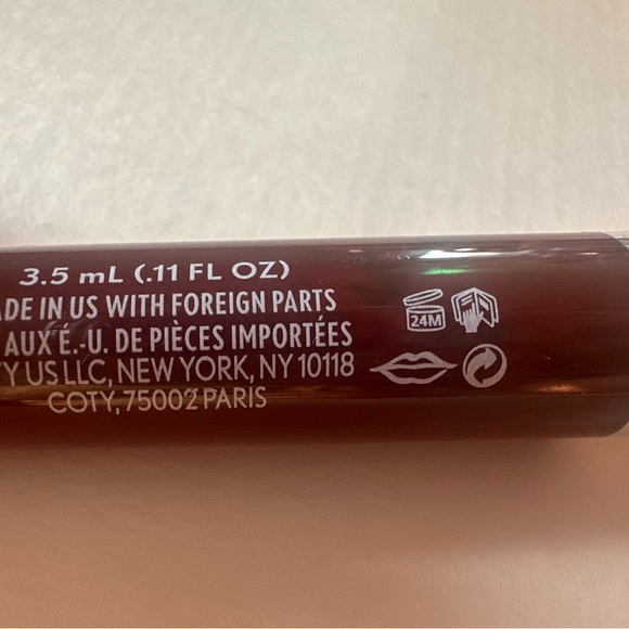 COVERGIRL  Melting Pout Vinyl Vow #230 Get into it Vas-y - Picture 3 of 4